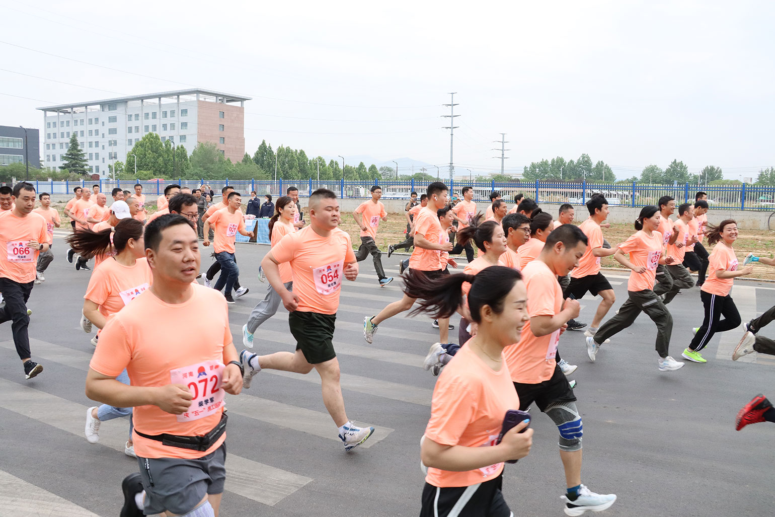 慶五一員工運動會 ：跑步