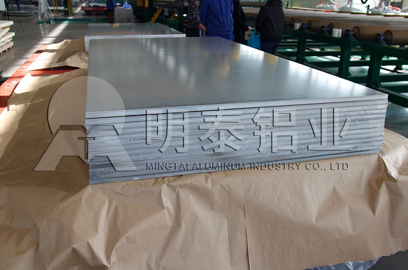 鋁板可以用在散熱器上嗎？散熱器鋁板選用哪個規(guī)格比較好？價格高嗎？