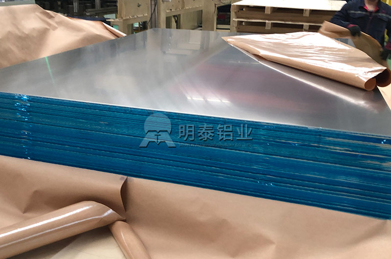 廣東電池托盤用鋁合金板帶規(guī)格有哪些？具體價(jià)格多少